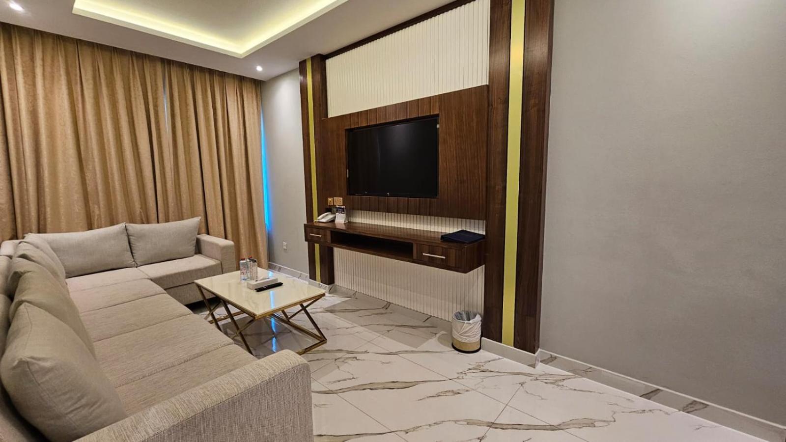 Concorde Deira Hotel -Formerly Golden Tulip Deira Hotel Dubai Eksteriør bilde