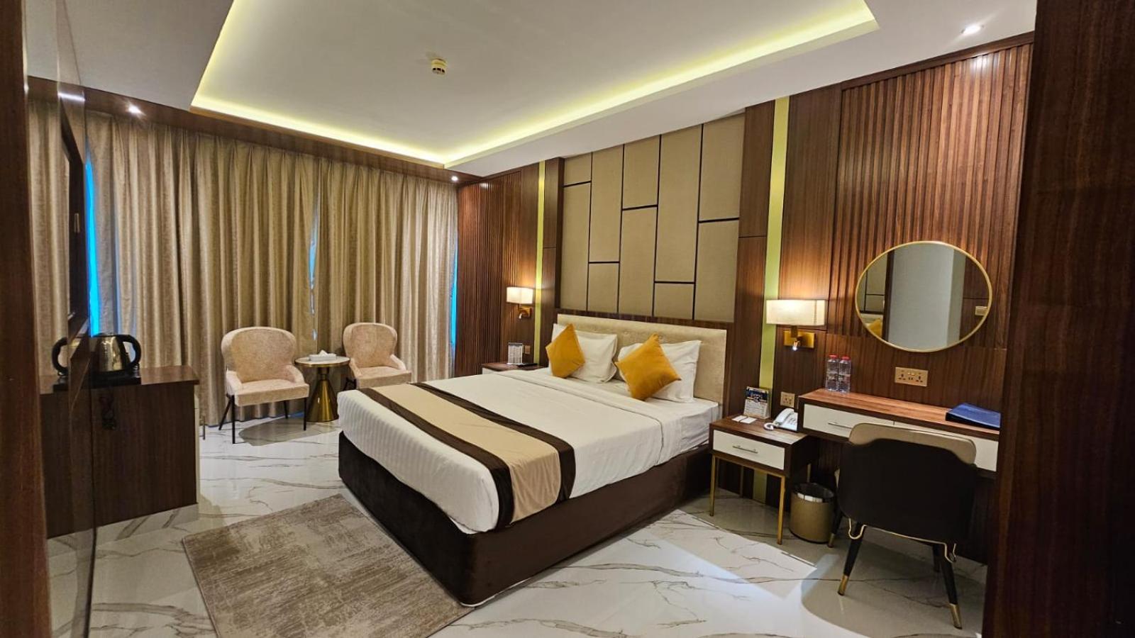 Concorde Deira Hotel -Formerly Golden Tulip Deira Hotel Dubai Eksteriør bilde
